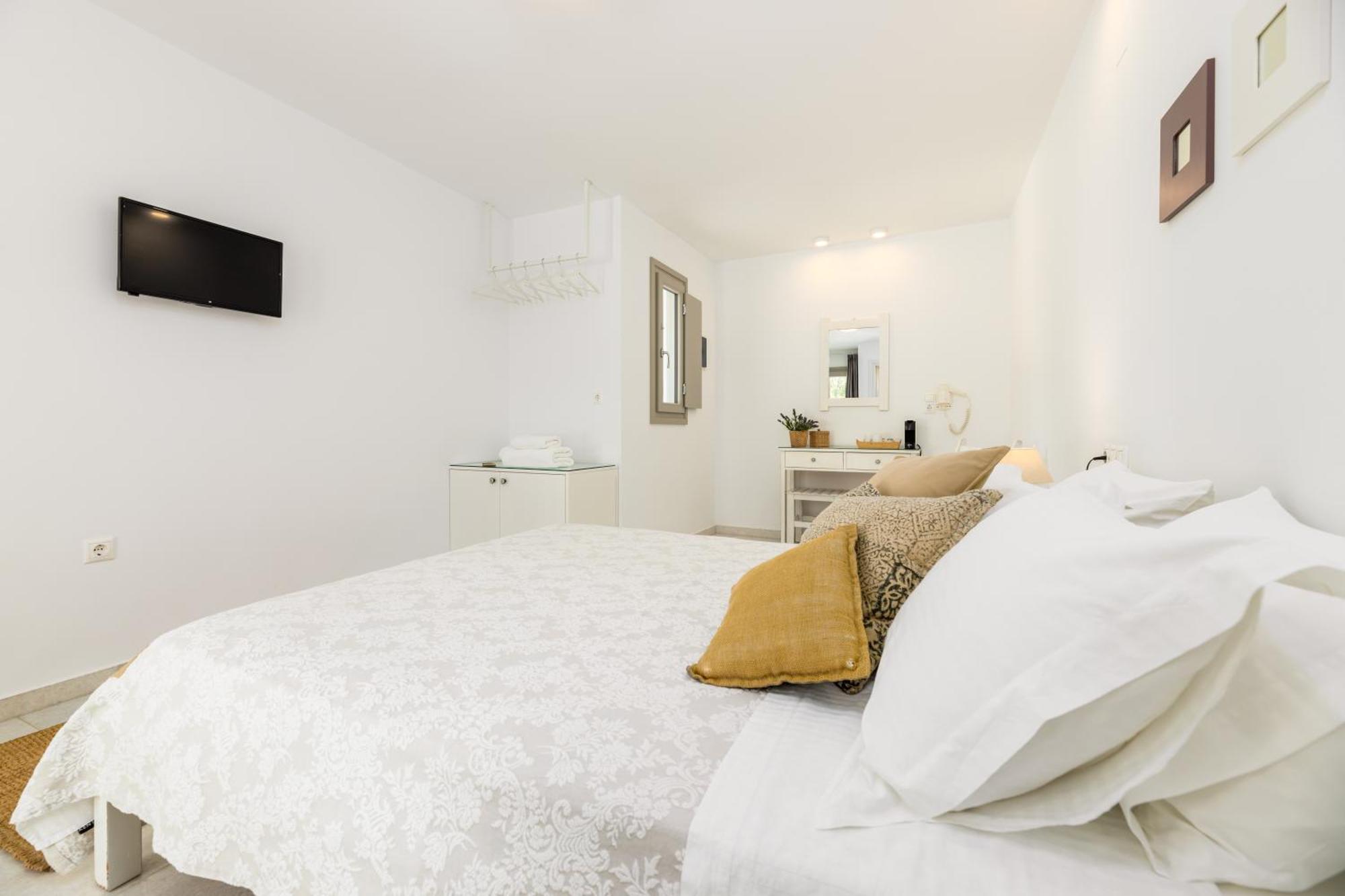 Perivoli Rooms Parikia  Bagian luar foto
