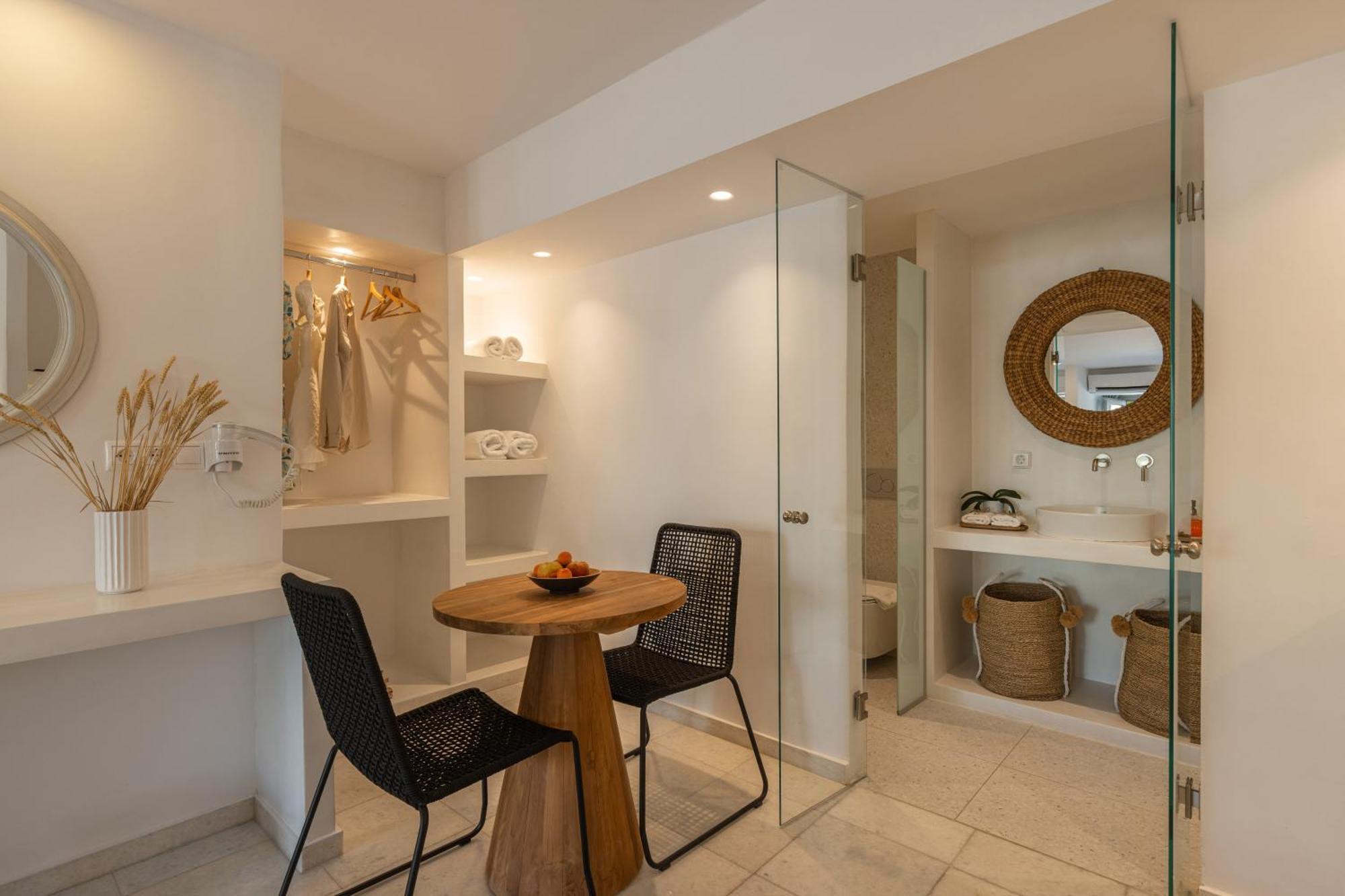 Perivoli Rooms Parikia  Ruang foto